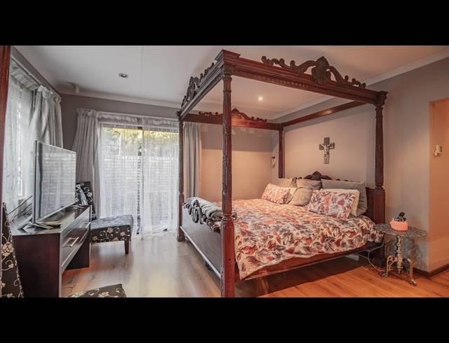 3 BEDROOM HOUSE FOR SALE IN MARAIS STEYN PARK
